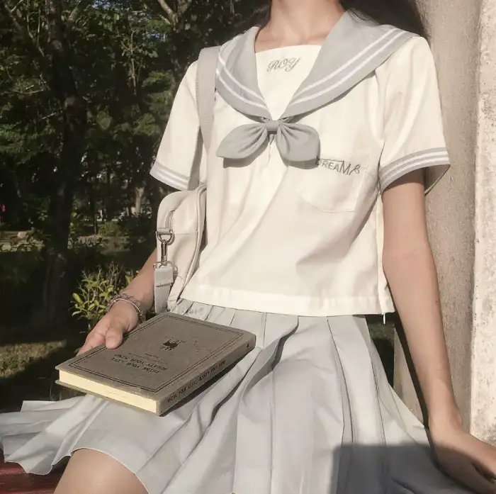 主妇之谜